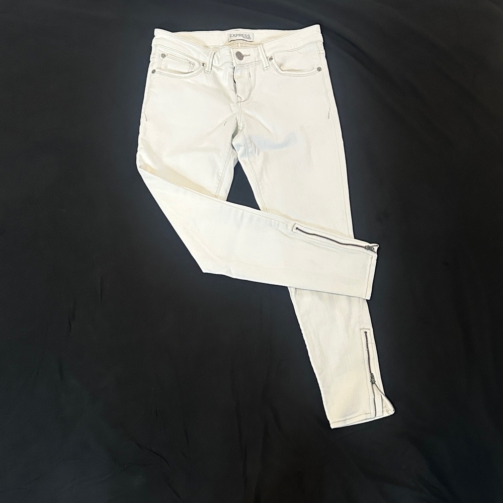 Express Women's White Skinny Jeans